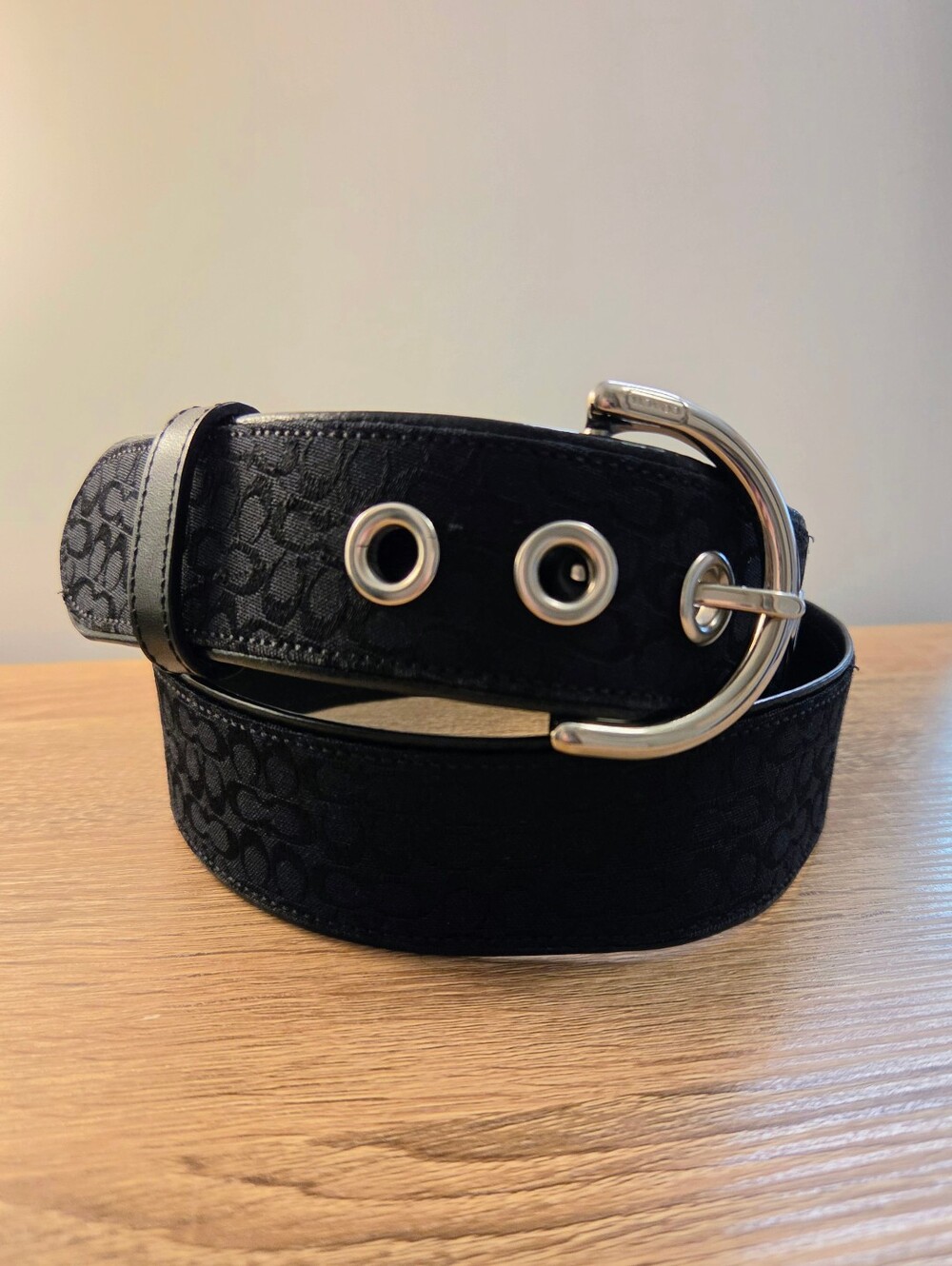 Coach Black Signature Soho Jacquard Canvas Grommet Belt Silver Buckle - Medium - Picture 8 of 9